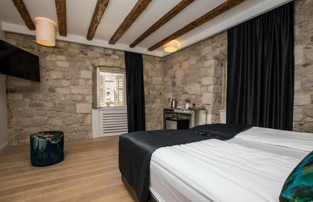 Spalato Luxury Rooms-1