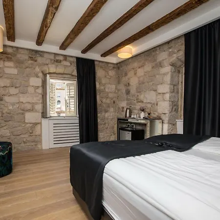 Spalato Luxury Rooms-2